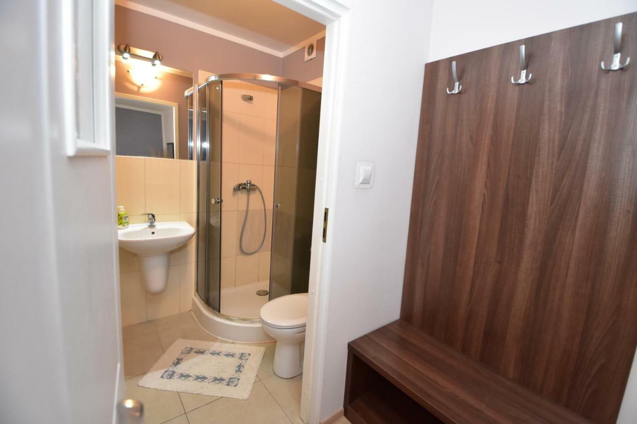 Zielone Pokoje Zielona Góra Exterior foto