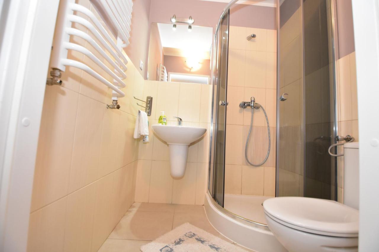Zielone Pokoje Zielona Góra Exterior foto
